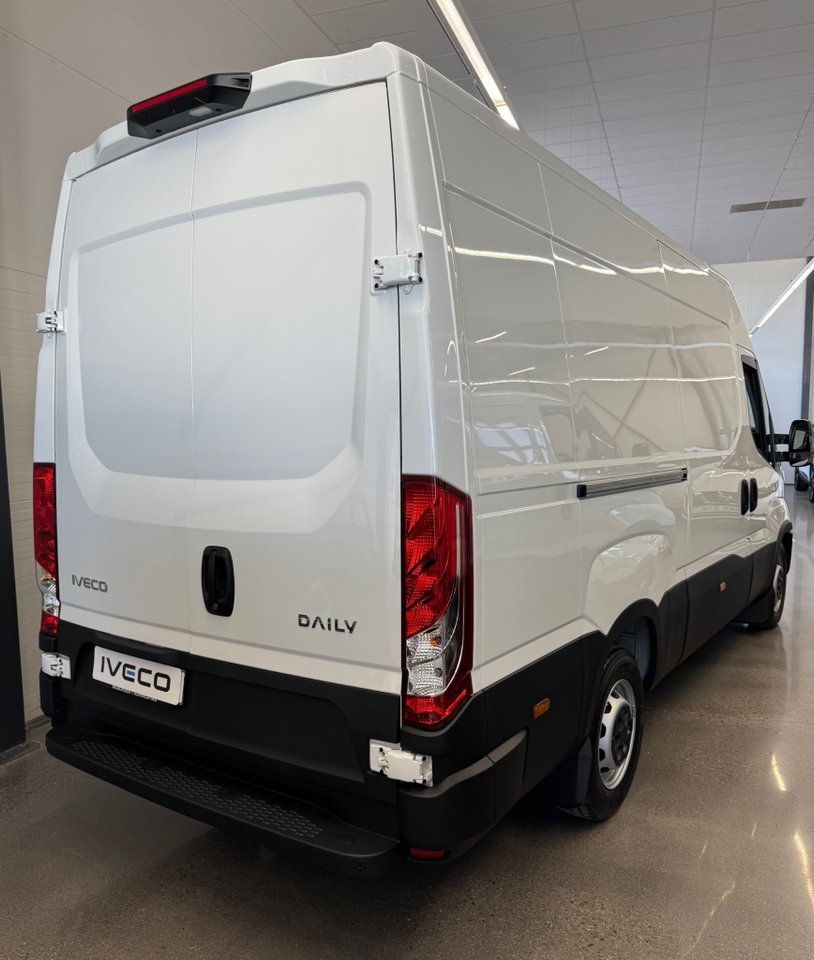 Iveco Daily 2025, photo 6/10