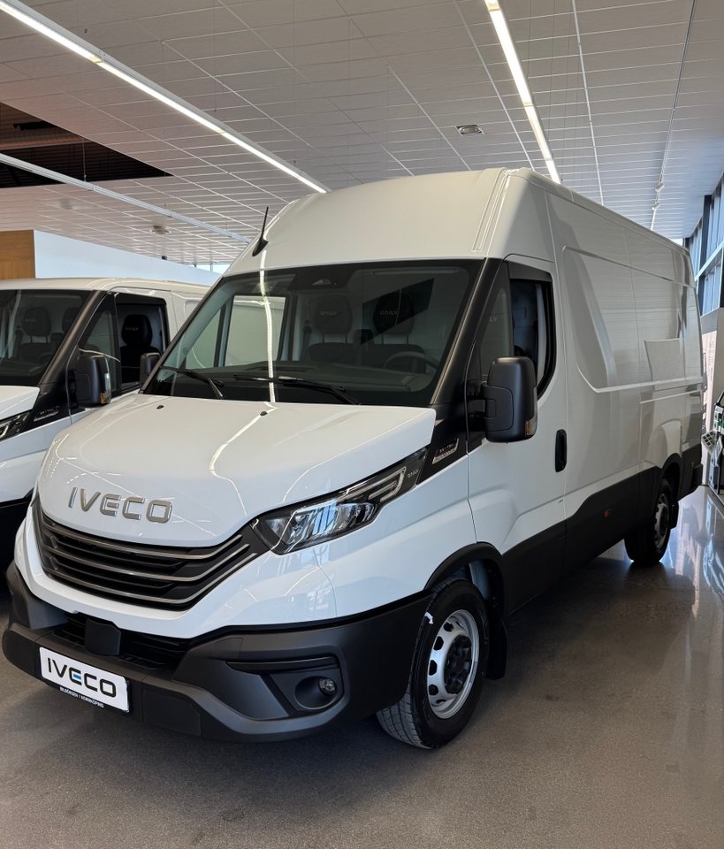 Iveco Daily 2025, photo 2/10