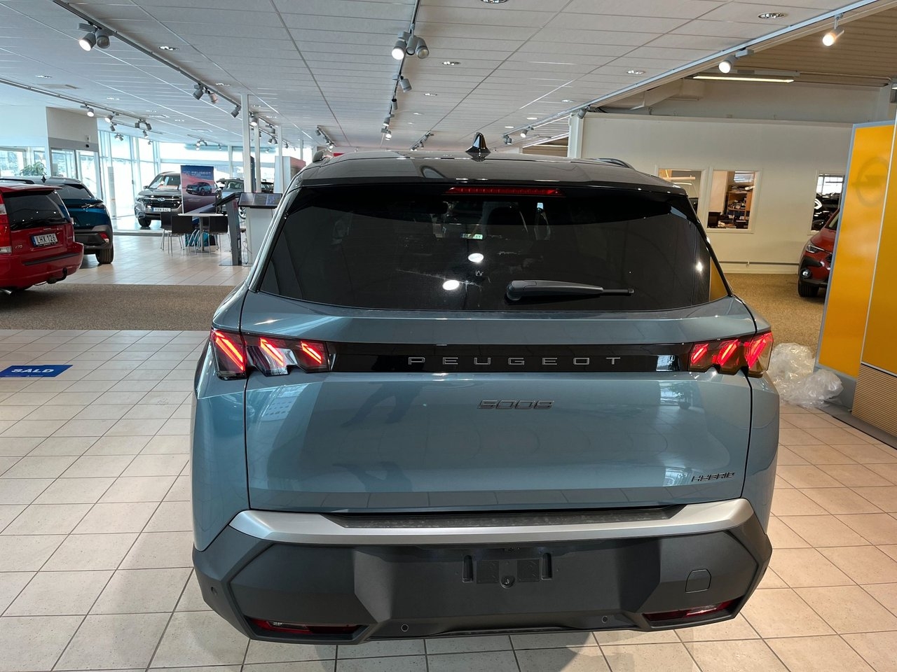 Peugeot 5008 HYBRID 136 ,GT , Aut 2025, kuva 3/10