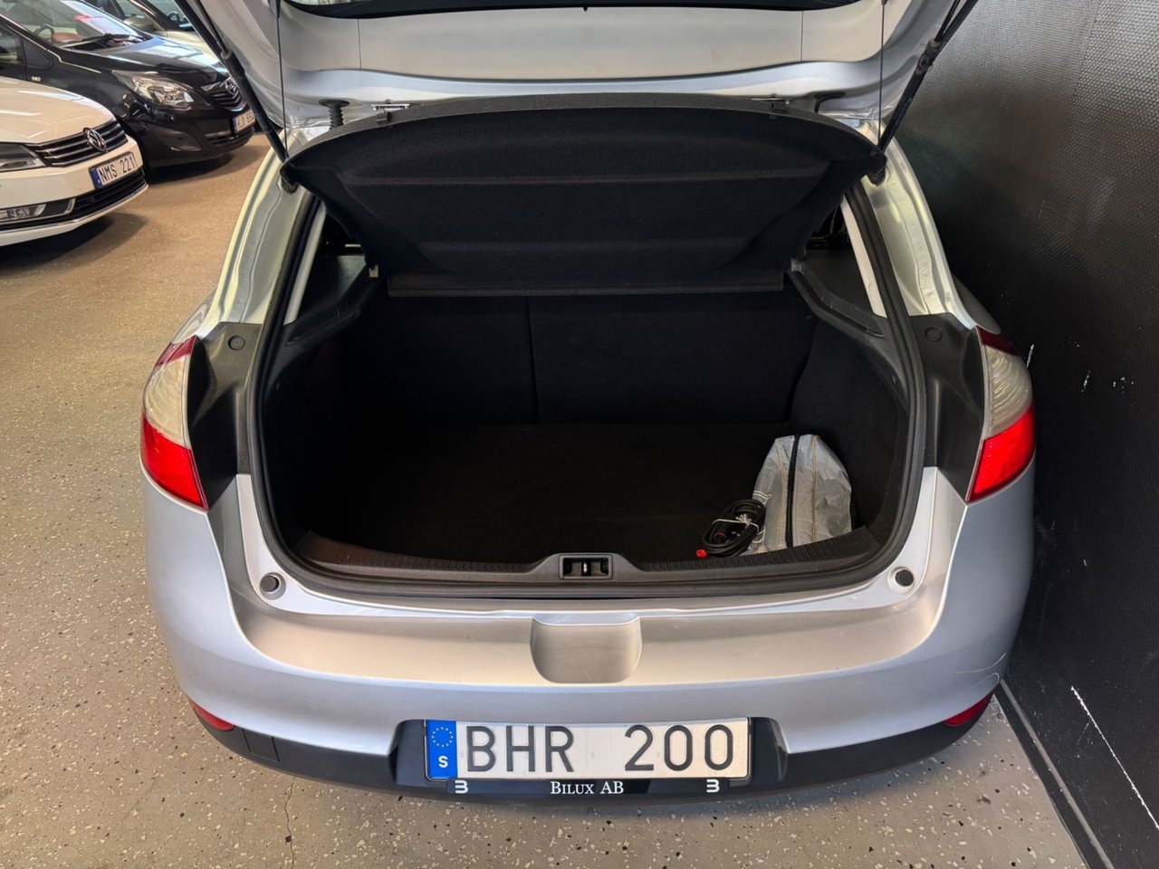 Renault Megane 1.6 E85 Euro 4 2010, bild 7/10