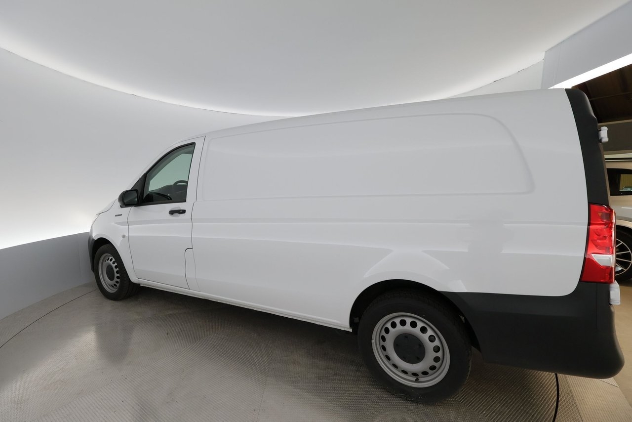 Mercedes-Benz eVito 112 2024, photo 4/10