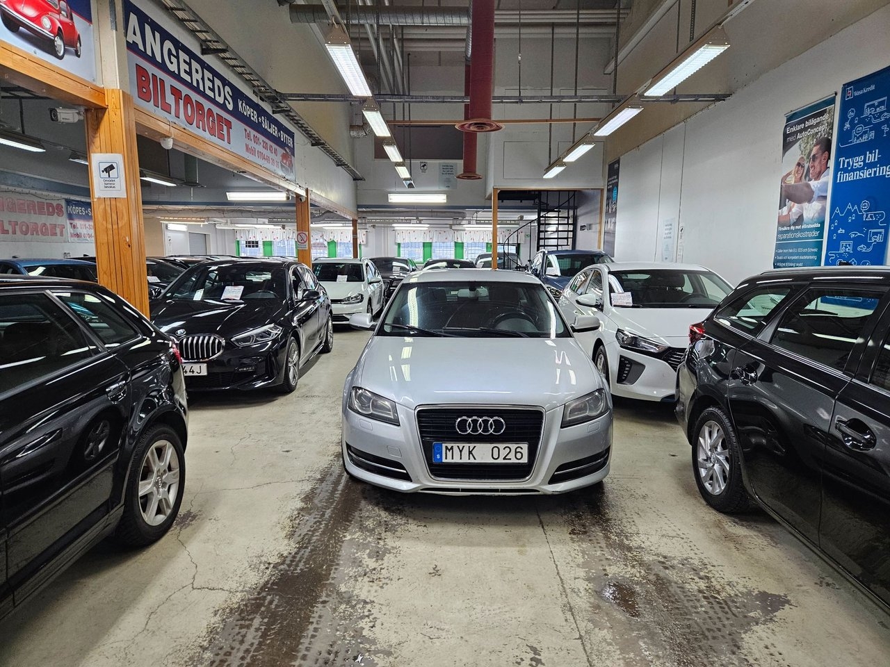 Audi A3 Sportback 1.6 TDI Attraction 2013, kuva 3/10