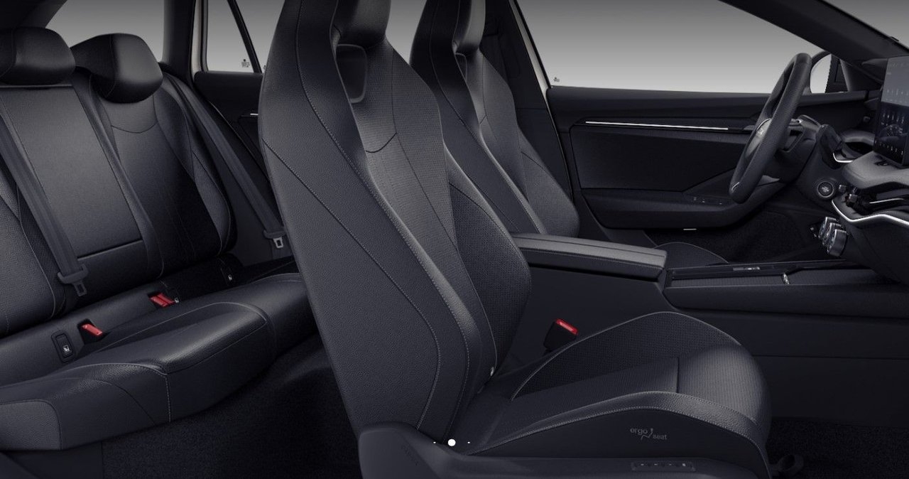 Skoda Superb 2025, bild 5/6
