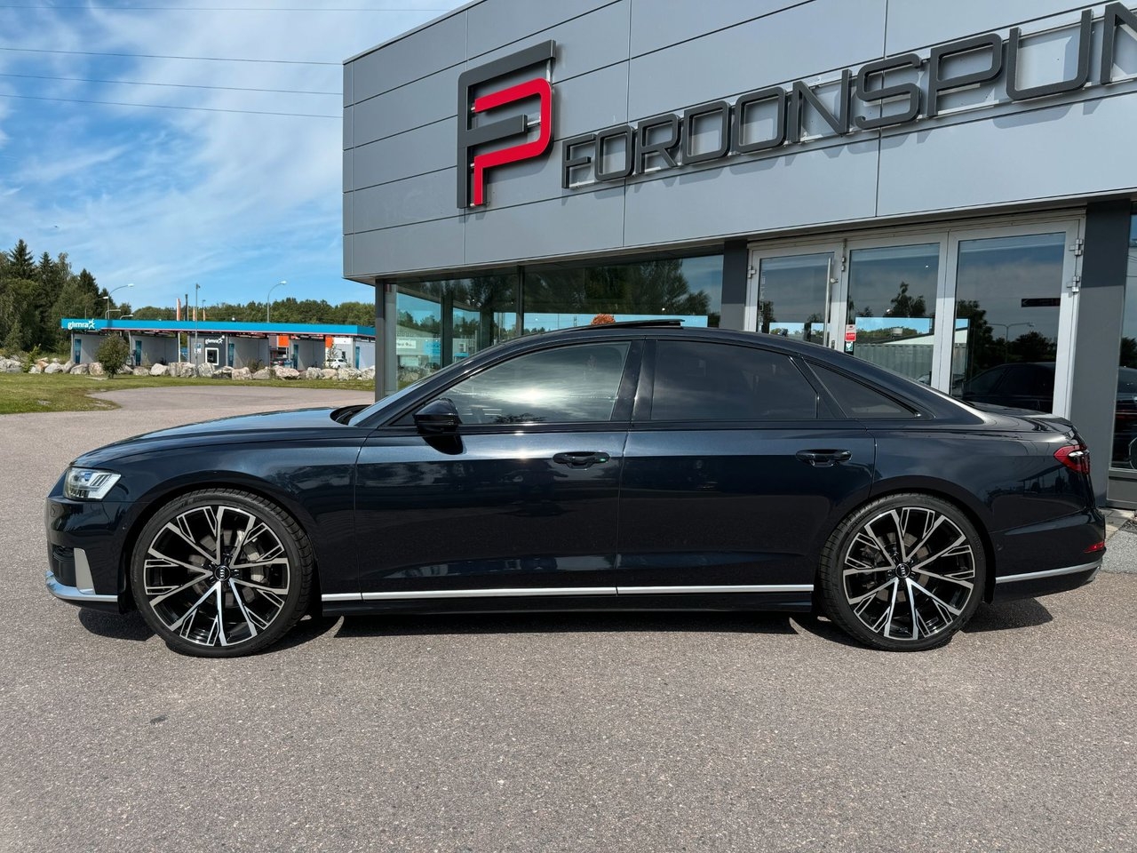 Audi A8 2018, bild 2/10
