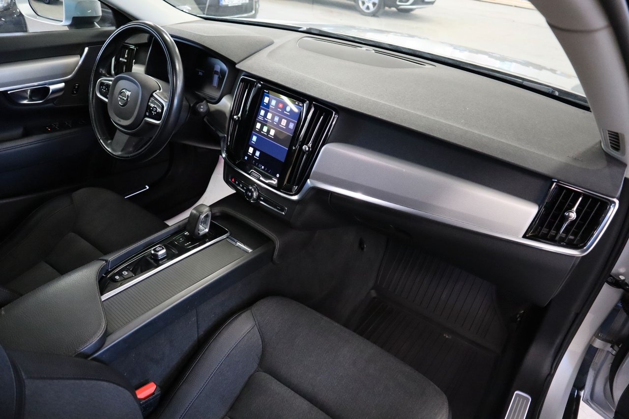 Volvo V90 Cross Country B4 AWD Momentum 2022, bild 6/10