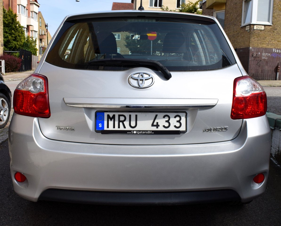 Toyota Auris 2012, bild 3/10