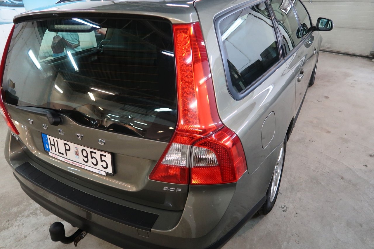 Volvo V70 2.0 Flexifuel Kinetic Euro 4 2009, bild 6/10