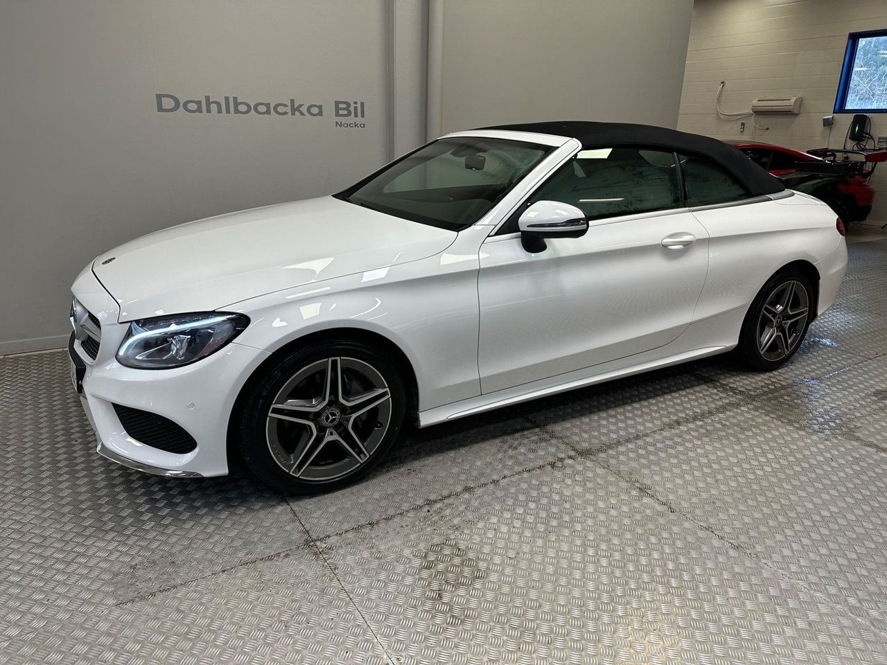 Mercedes-Benz C 180 Cabriolet AMG Line 2017, bild 5/8