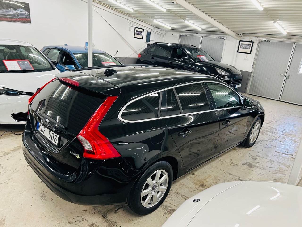 Volvo V60 D2 Momentum Euro 5,NyBesiktad 2012, bild 4/10