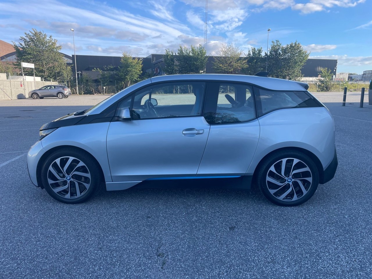 BMW i3 2014, kuva 7/10