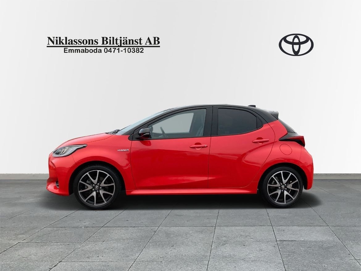 Toyota Yaris Hybrid Med TKG-Garanti 2020, bild 3/10
