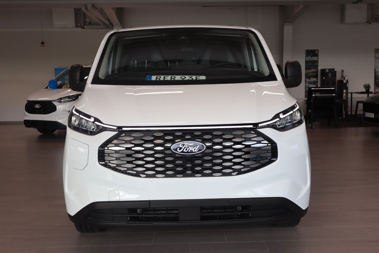 Ford Transit E-Custom Trend L2 BEV 218hk 2025, bild 3/10