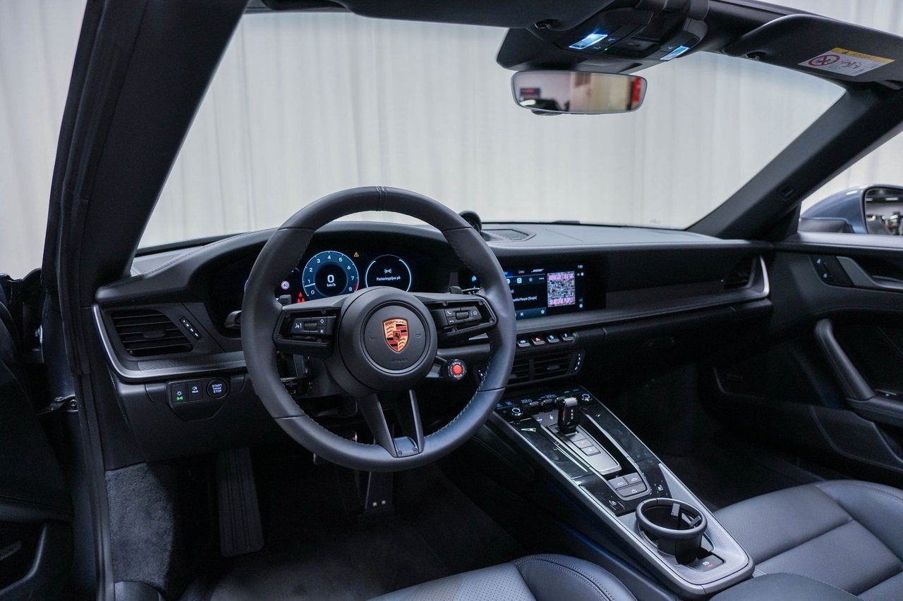 Porsche 911 Carrera Cabriolet 2025, bild 7/10