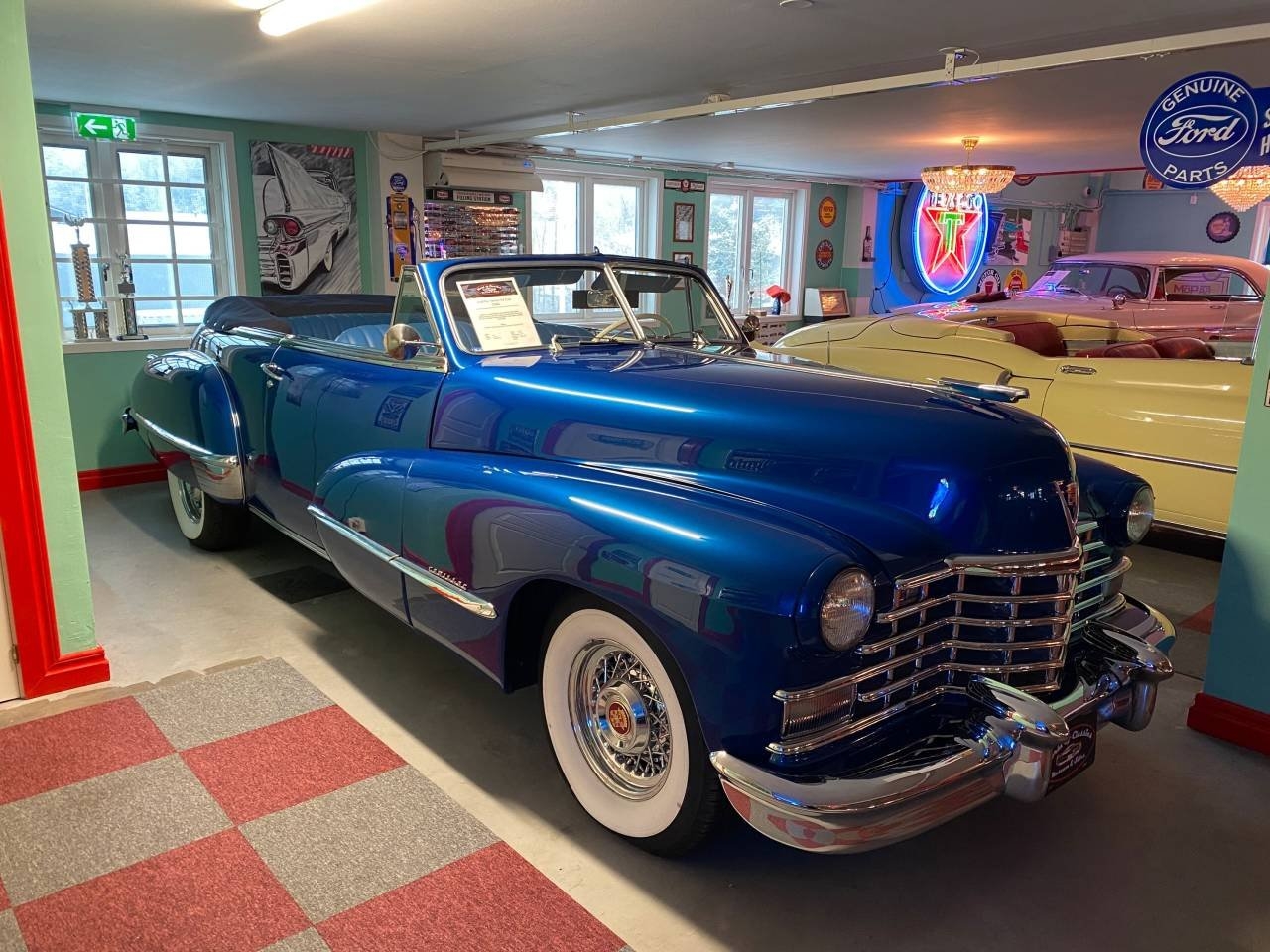 Cadillac Series 62