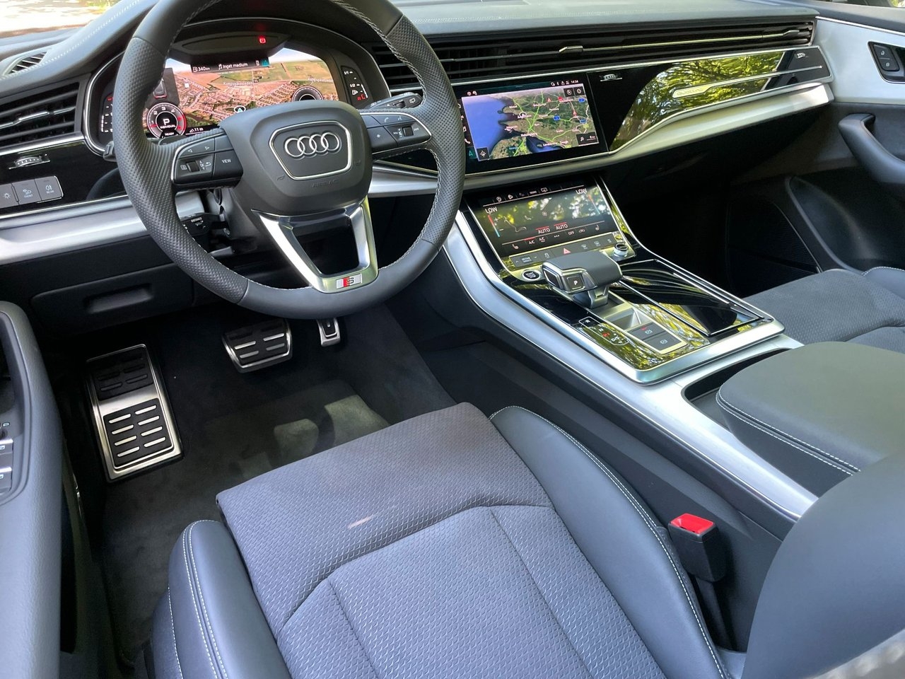 Audi Q8 TDI 286Hk Q S-LINE Glastak 2023, kuva 3/7