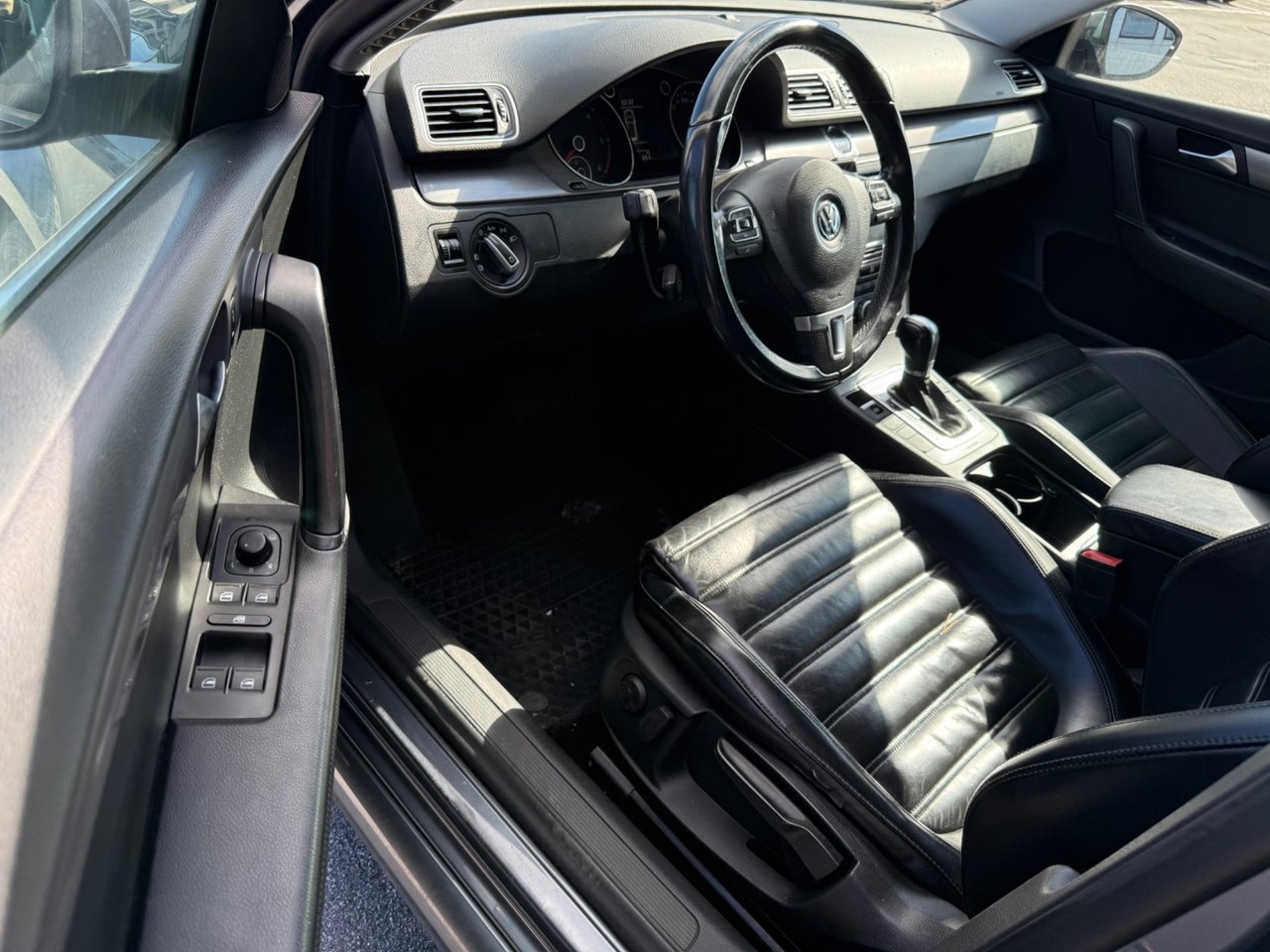 Volkswagen Passat 2013, bild 6/7