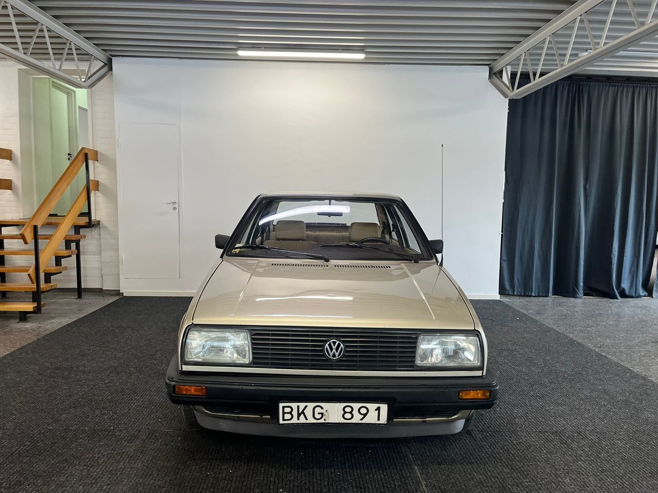 Volkswagen Jetta 2-dörrar 1.6 CL 1985, kuva 2/20