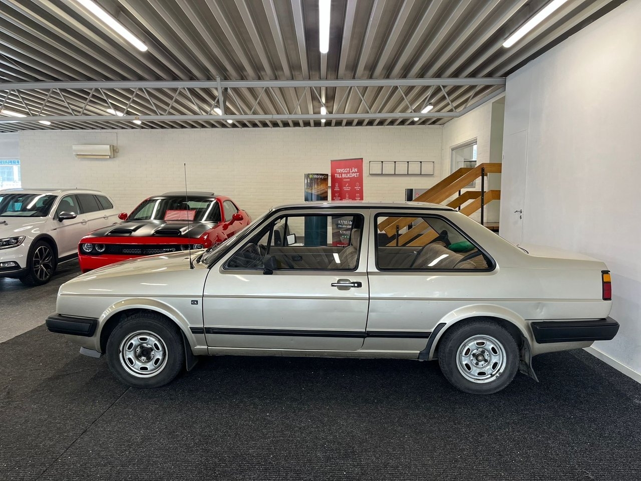 Volkswagen Jetta 2-dörrar 1.6 CL 1985, kuva 4/20