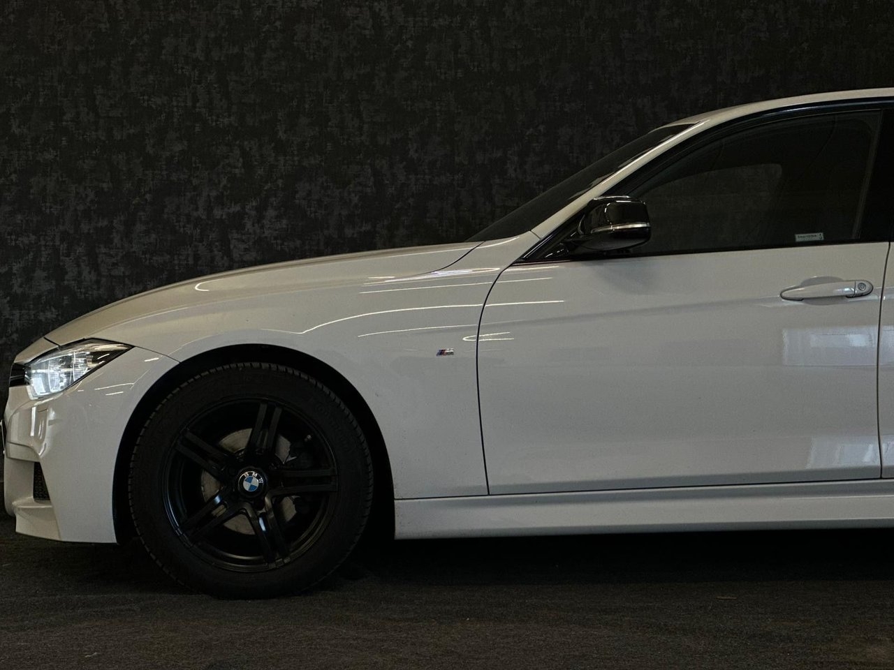 BMW 320 2018, kuva 5/10