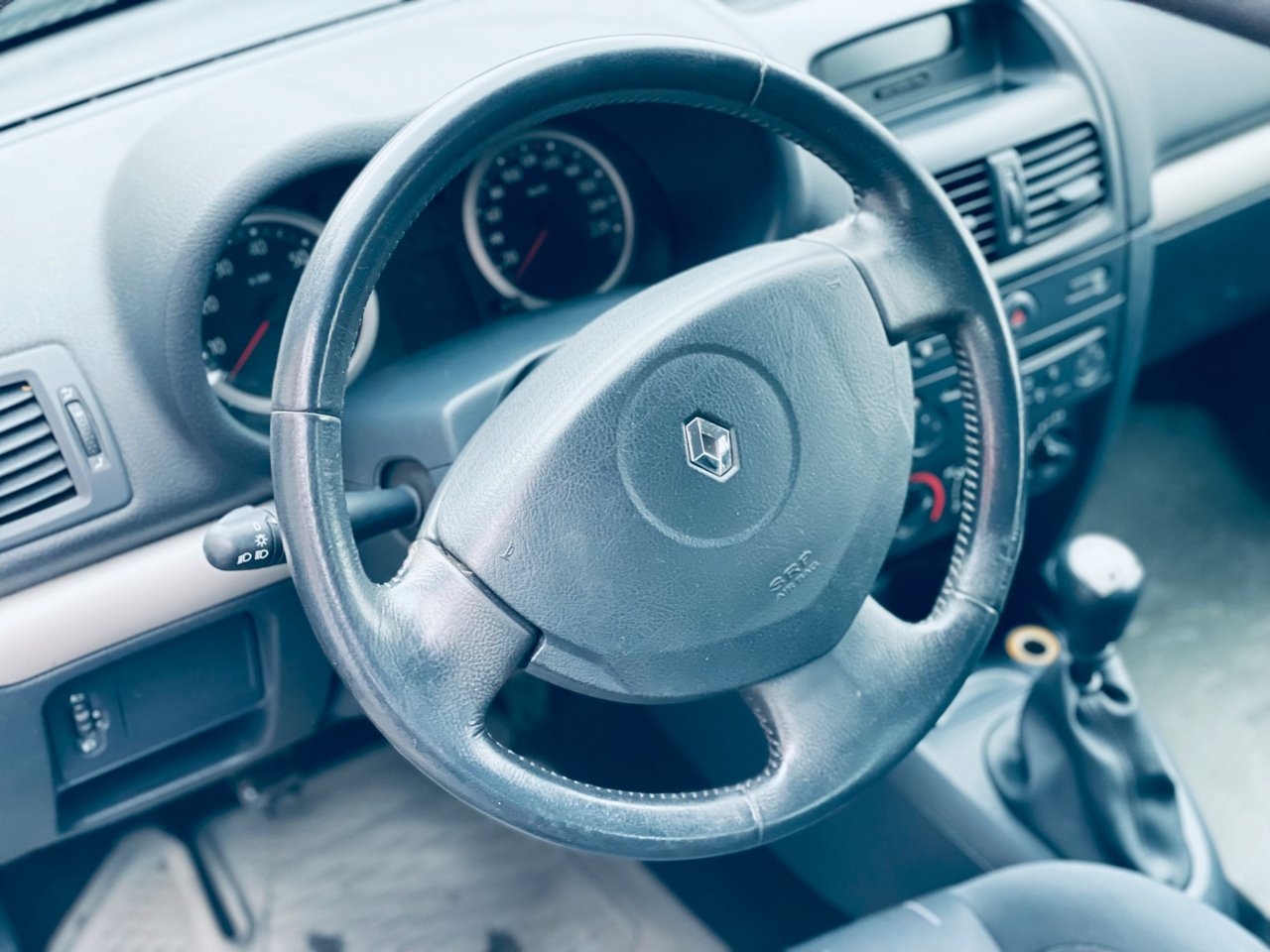 Renault Clio 5-dörrars Halvkombi 2004, bild 6/9