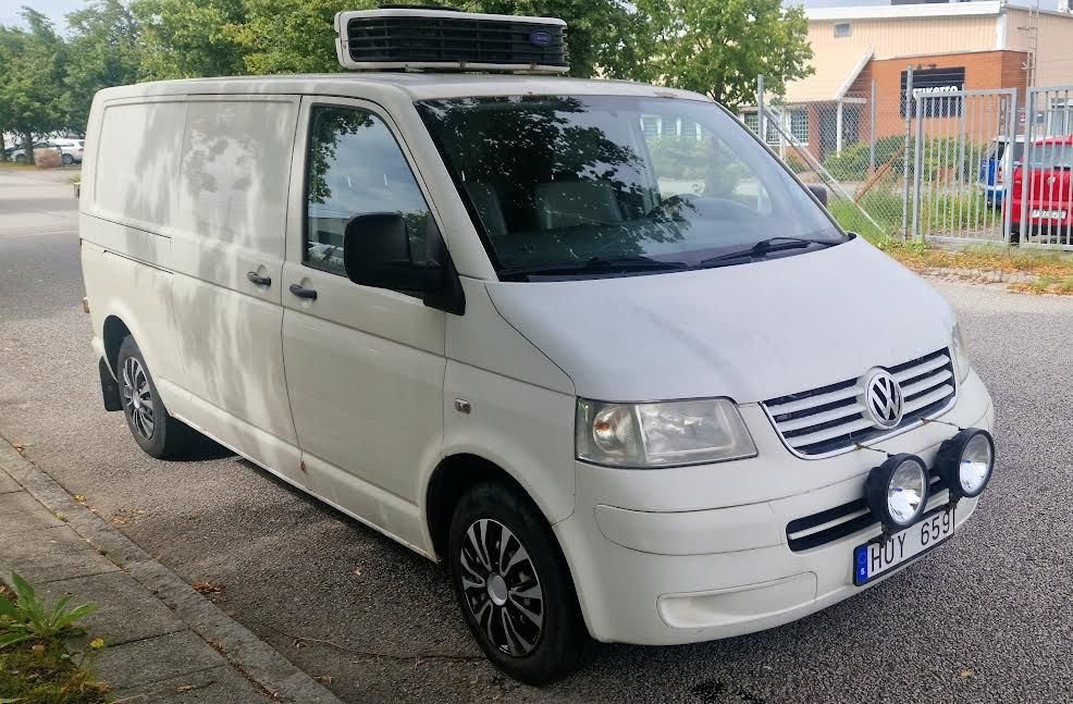 Volkswagen Transporter 2009, bild 2/6