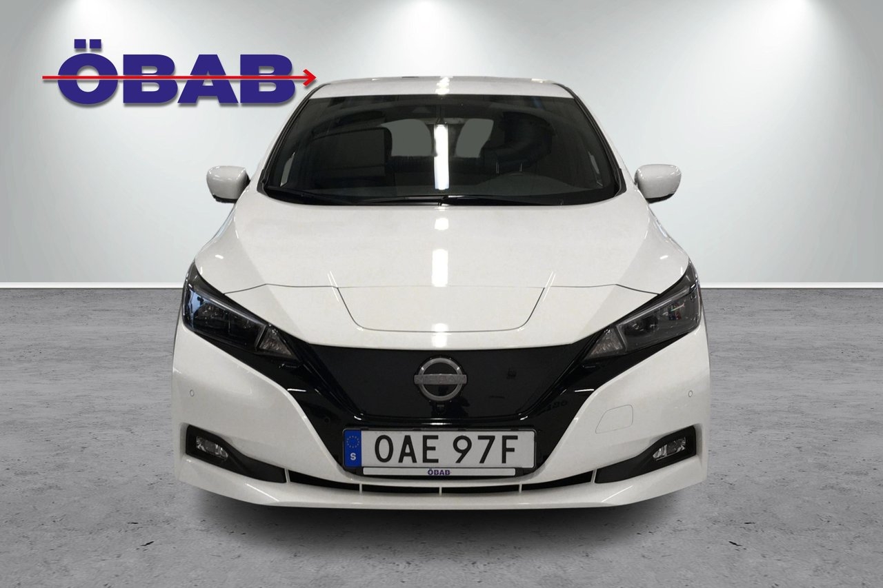 Nissan Leaf E+ N-Connecta 59 KWh 214 hk 2023, bild 2/10