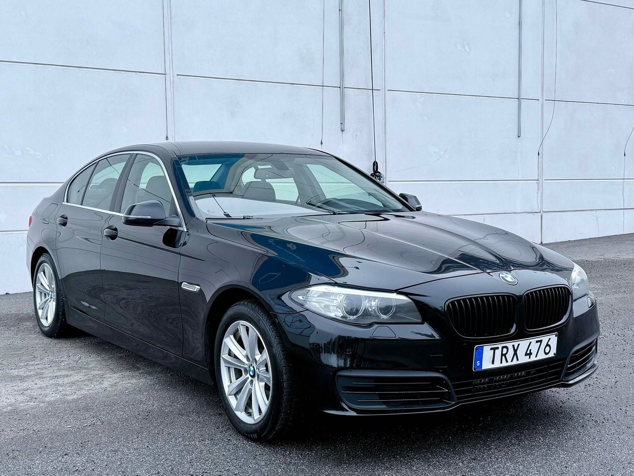 BMW 520 2015, bild 4/10
