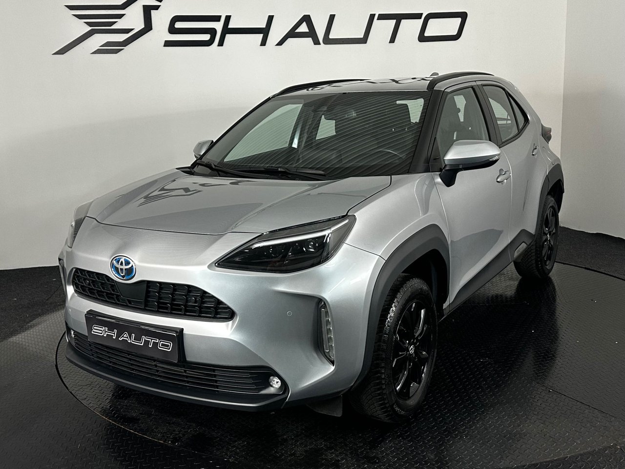 Toyota Yaris Cross 2023, photo 2/23