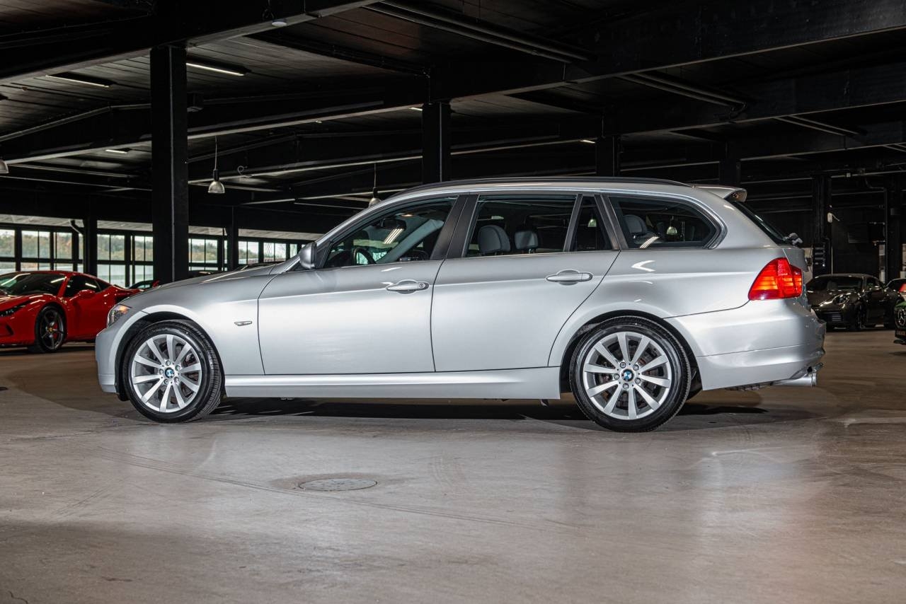 BMW 325 i Touring 2012, bild 3/10