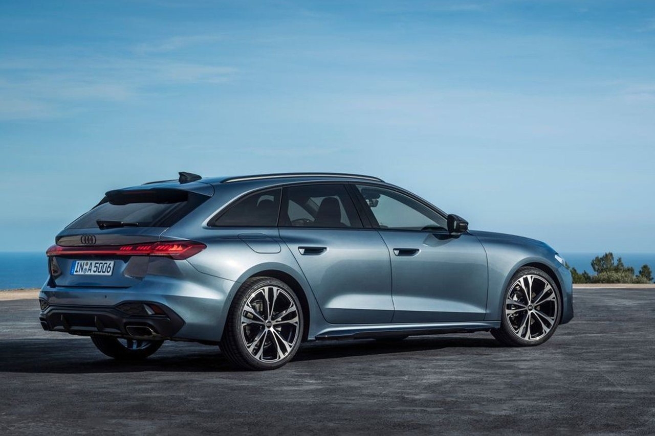Audi A5 Avant TDI 204hk quattro 2025, photo 3/5