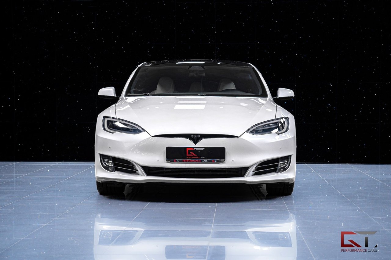Tesla Model S 100D Facelift 2019, photo 3/10