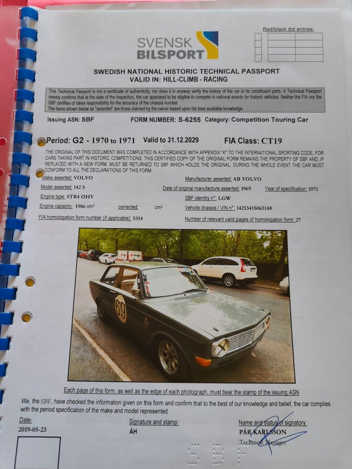 Volvo 142