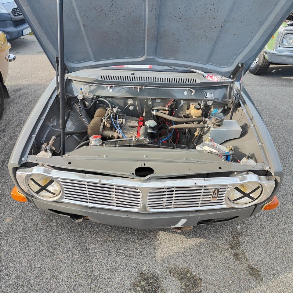 Volvo 142 1969, photo 6/7