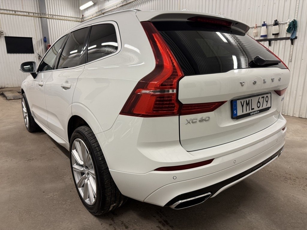 Volvo XC60 D4 Geartronic R-Design FWD 2019, bild 2/10