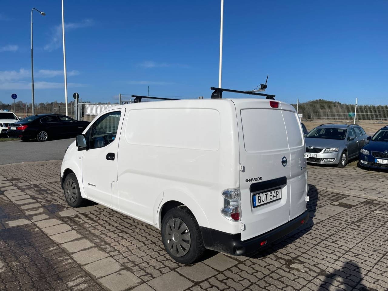 Nissan e-NV200 2019, bild 2/18