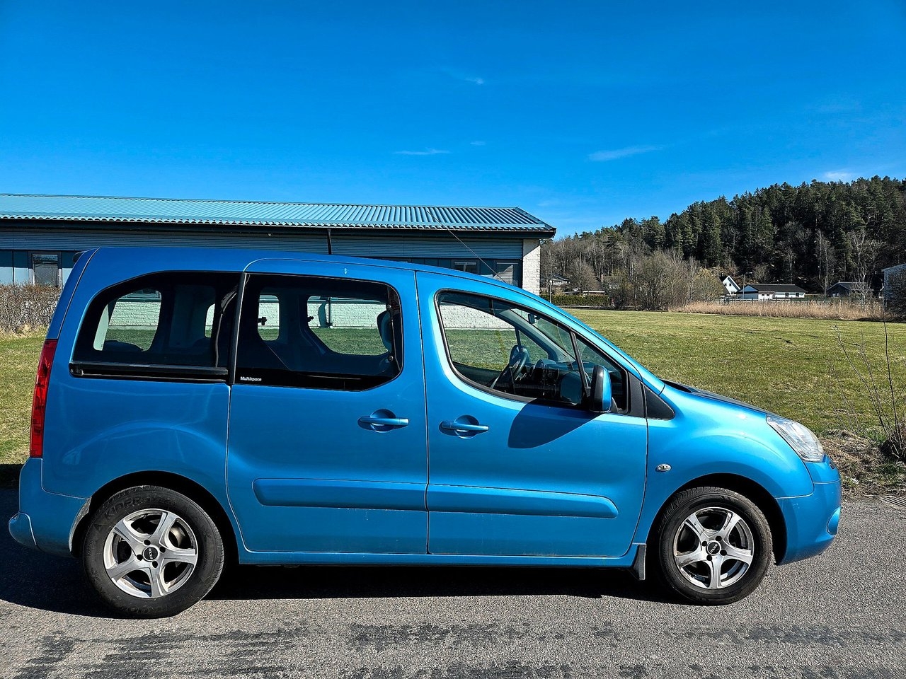 Citroen Berlingo 2011, photo 7/18