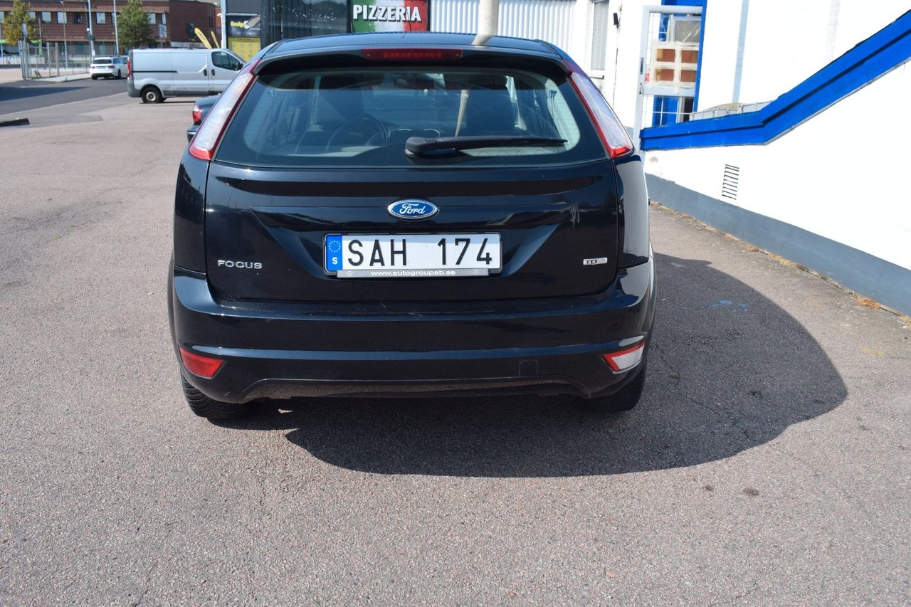 Ford Focus 2011, bild 6/12