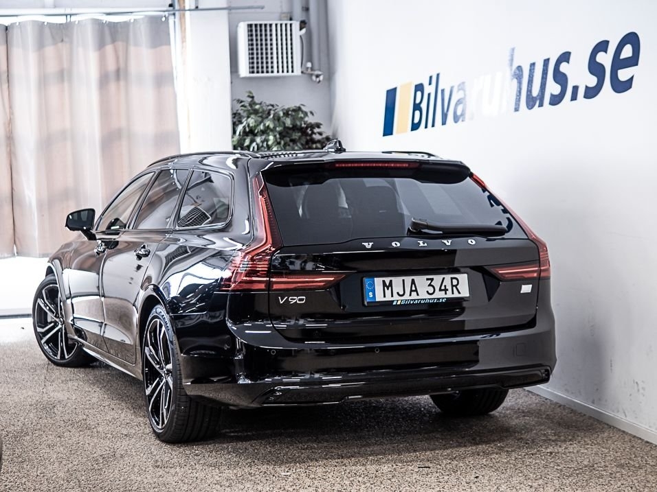Volvo V90 Recharge T6 AWD Ultimate Dark 2024, bild 3/6