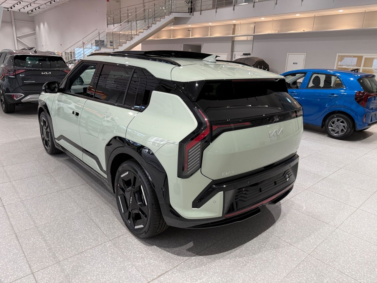 Kia EV3 GT-Line Long Range 2026, bild 2/10