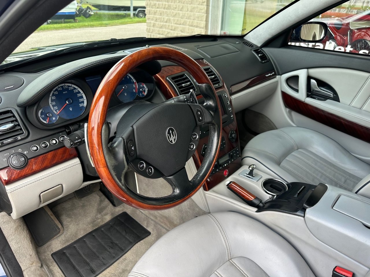 Maserati Quattroporte 2007, kuva 4/10