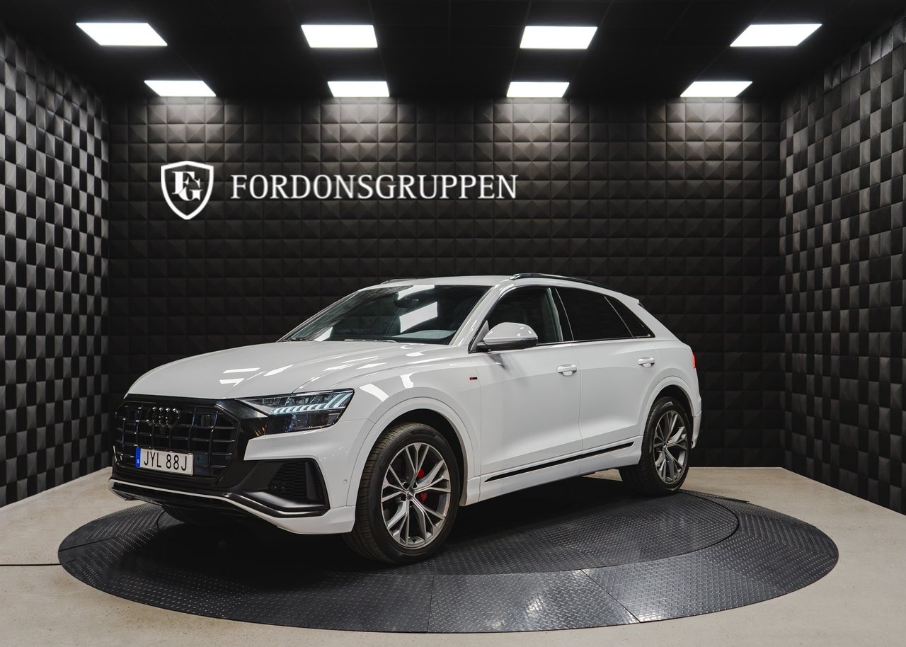 Audi Q8