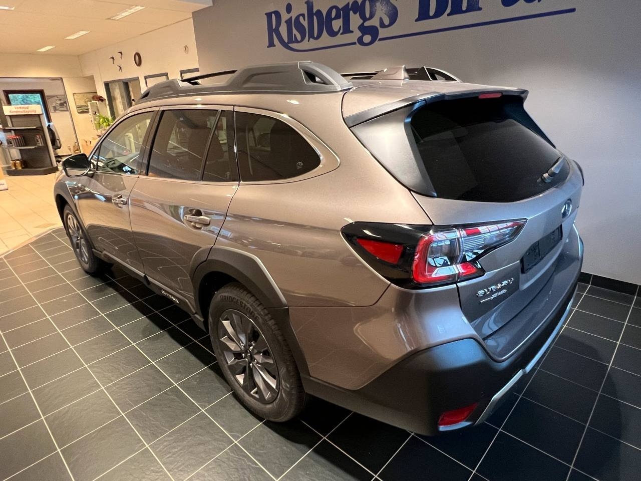 Subaru Outback 2025, bild 4/10