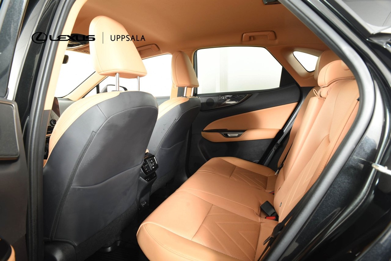 Lexus NX 450h+ Executive Teknikpaket 2023, bild 7/10