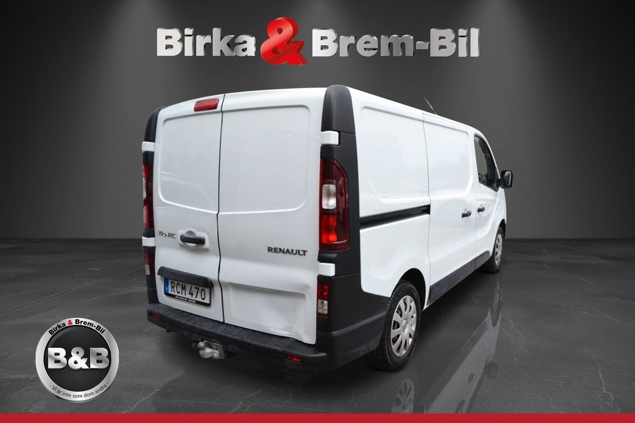 Renault Trafic 2016, photo 6/10