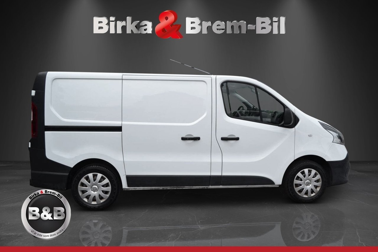 Renault Trafic 2016, photo 4/10