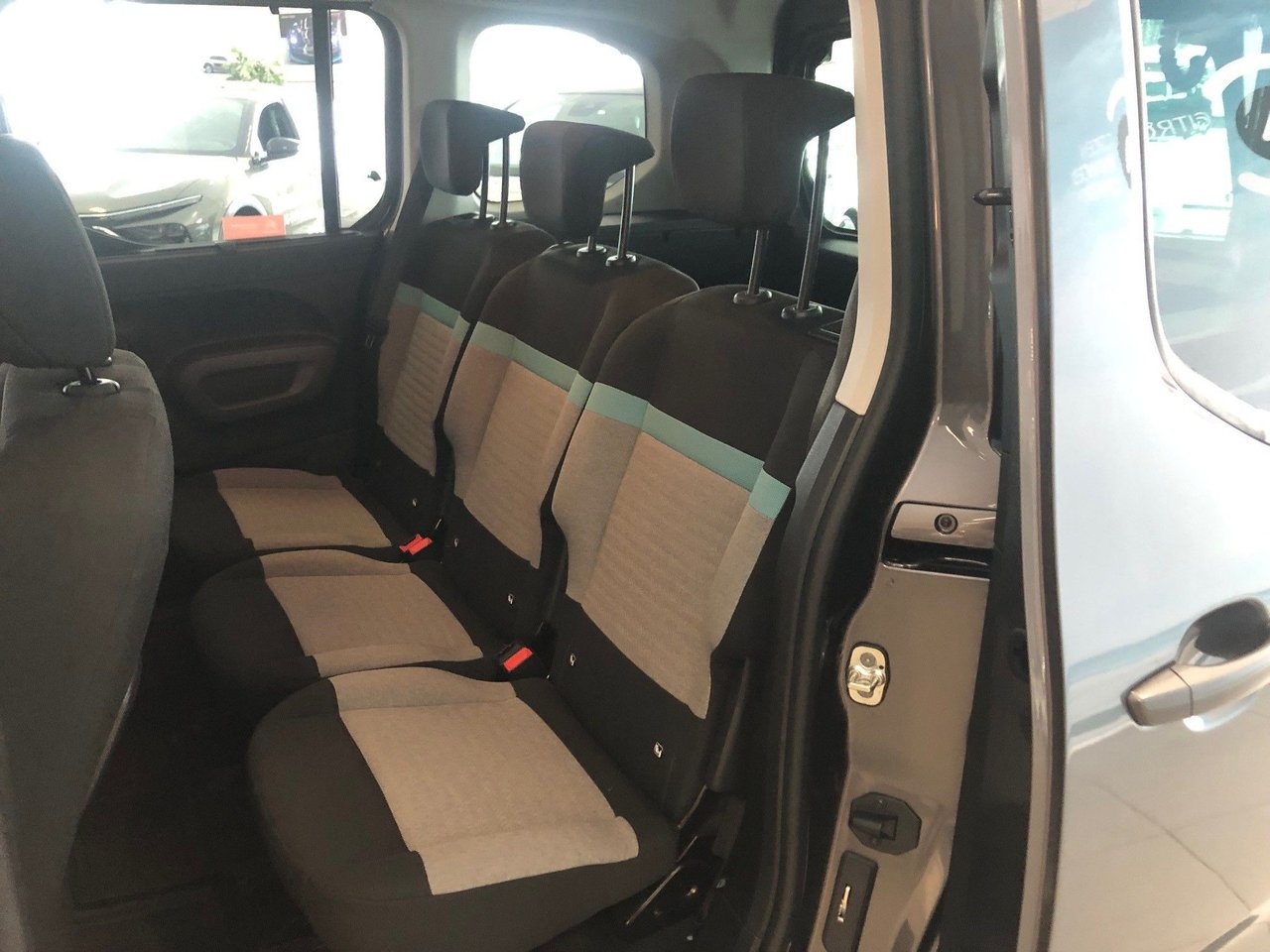 Citroen E-Berlingo Multispace Shine 2022, kuva 5/7