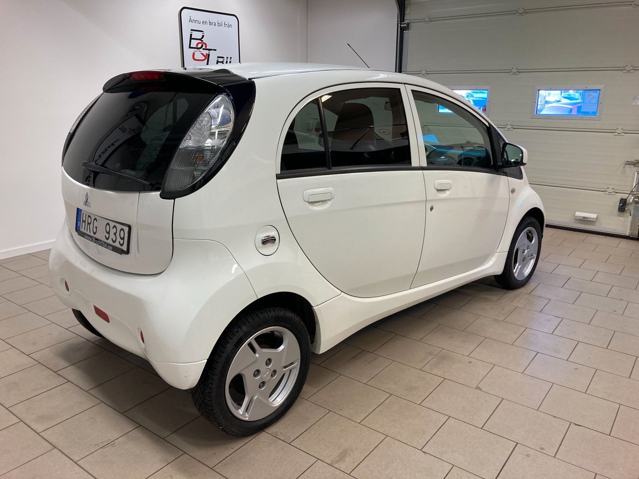 Mitsubishi i-Miev MiEV 16 kWh Euro 6 2011, bild 3/11