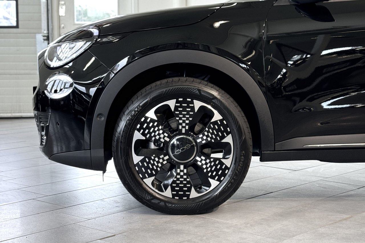 Fiat 600 Hybrid Aut DCT6 La Prima 2025, bild 2/14