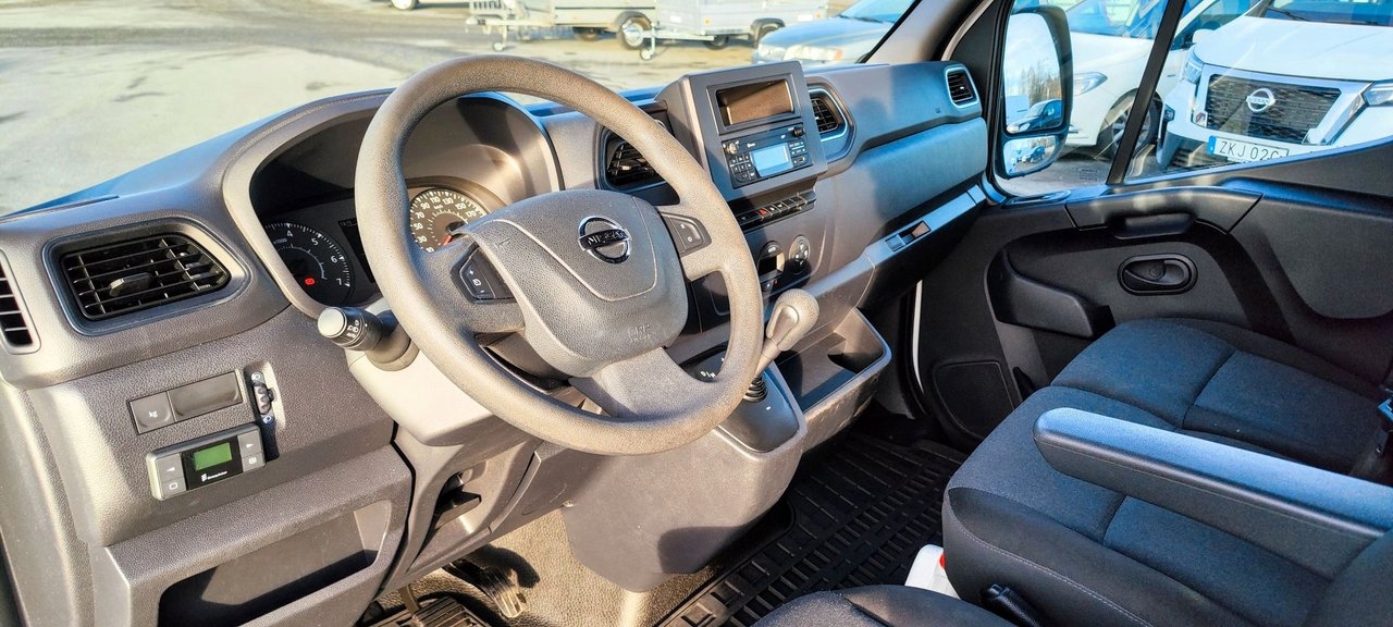 Nissan NV400 Skåp 2.3 dCi Automat 2021, bild 2/8