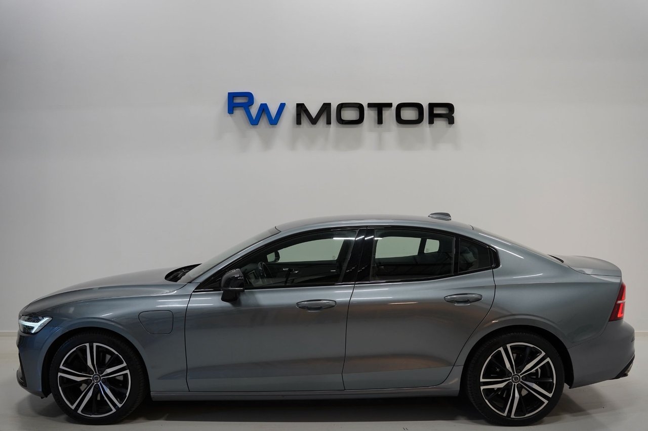 Volvo S60 T8 AWD 392hk R-Design H/K 360° 2020, bild 3/26